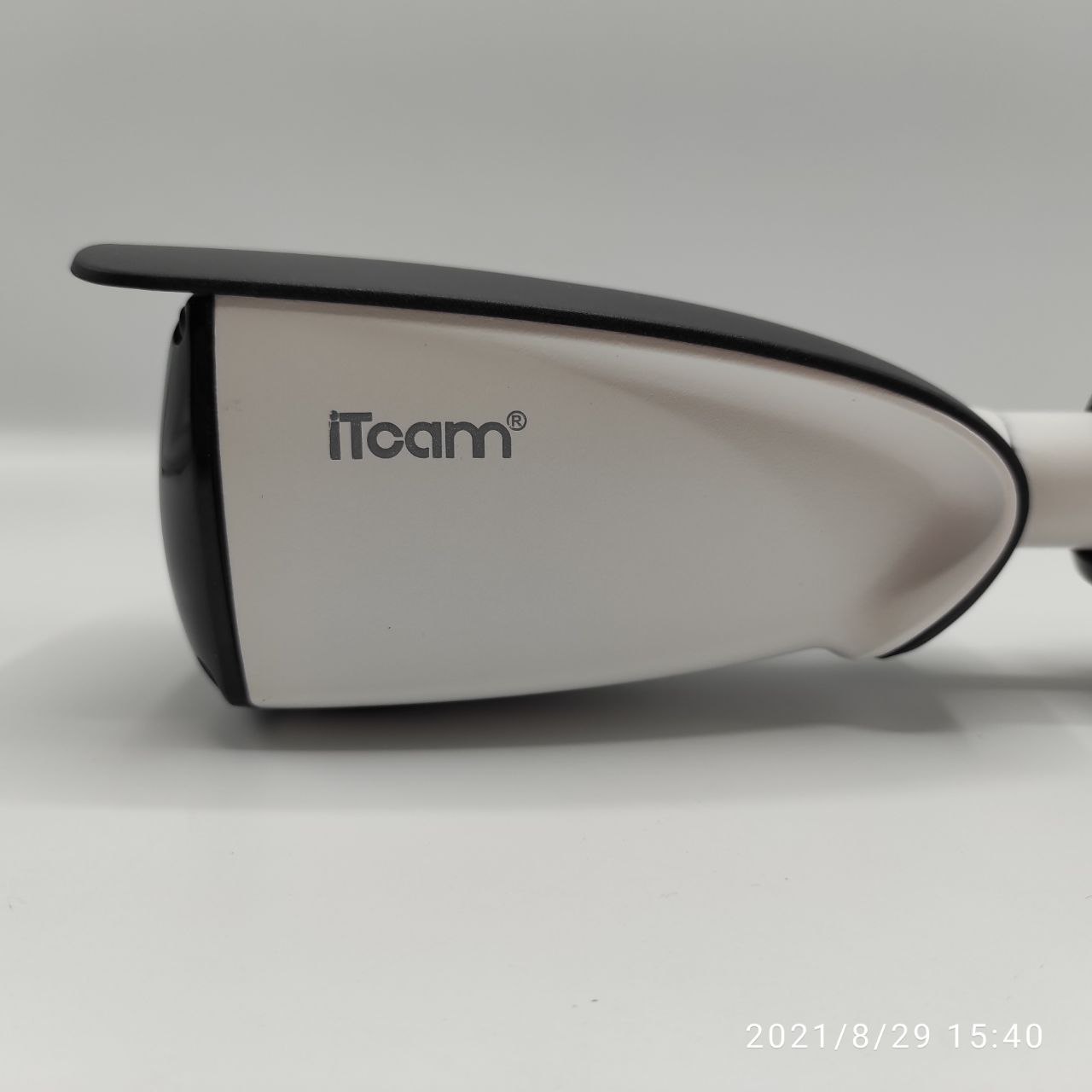 دوربین مداربسته بالت IT-CAM استار لایت کیفیت 2 مگاپیکسل AHD YSM053F