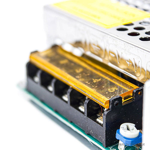 سویچ پاور ۵ امپر