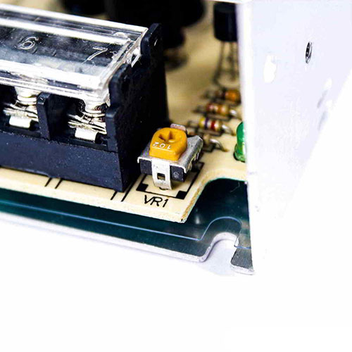 سوییچ پاور ۱۰ امپر